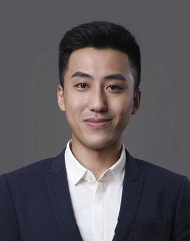 Dong Shi Hao as 