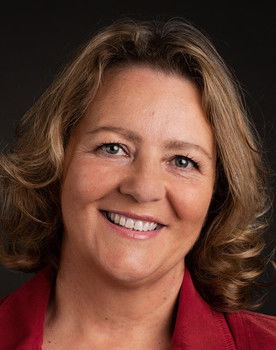 Úrsula Díaz Manzano as 