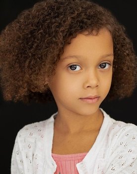 Leah Belle MacDonald as Sunny