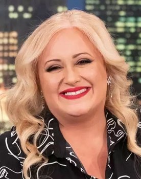 Parthena Horozidou as Ανθούλα