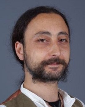Kaptan Gürman as Bülbül Divanesi