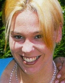 Alte Geier ficken junge Hühner 2