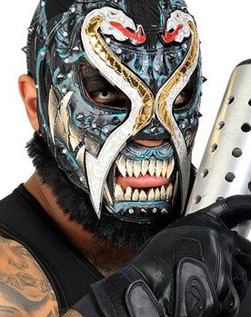 Fernando Antonio Cornejo Soto as Alpha Wolf