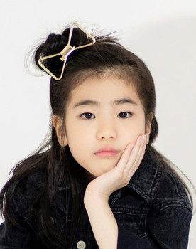 高子淇 as Bing Gun