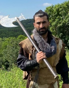 Kim Bu Aile?