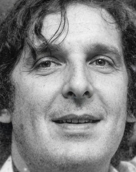 Nelson Turini as Roberto