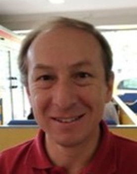 Alberto Zornoza as Hurtado