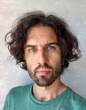 Guillermo Galván as Self