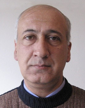 Khanlar Hashimzadeh as Dr Talib