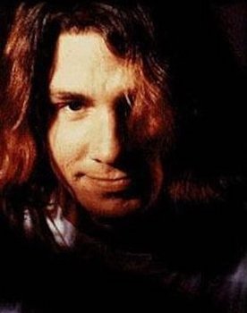 Larry Lalonde as gitara