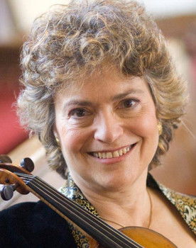 Jeanne Lamon as Self