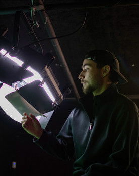 Clément Delemotte as Homme silhouette