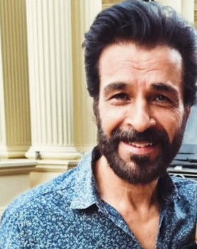 Ashwin Dhar as Ulugh Khan