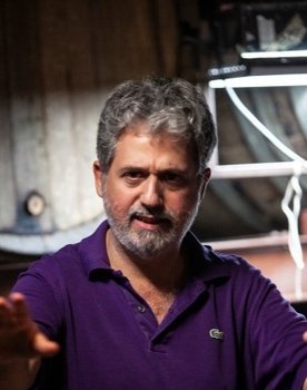 Angelos Frantzis as Angelos