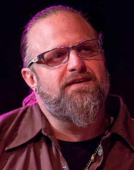 Shawn Crahan as Self