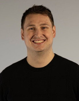 Peyton Drake as Dale "Blaze" Taylor