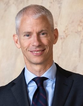 Franck Riester as Self :  Député « Ensemble pour la République »