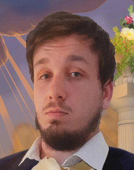 Thomas Huck as Le Propriétaire / Orange Chapeau Vert / Bière