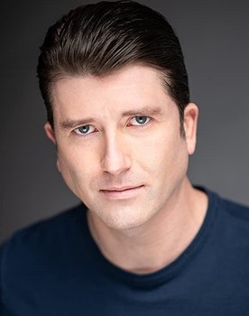 Sheldon Trosko as Aston