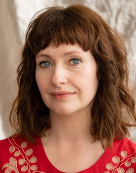 Rhian Blythe as Helen Sheldon