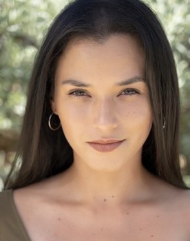 Anoushka Medina