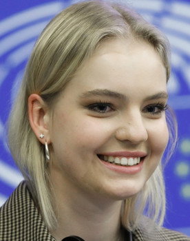 Daria Navalnaya as Self