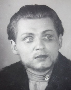 Boris Stavitskiy as Boyar Kosnyatin