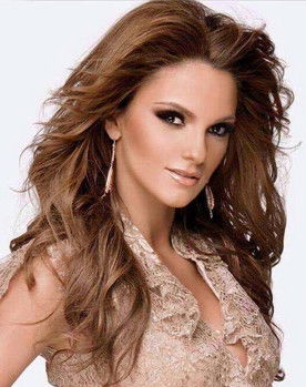 Mariana Seoane as Adriana Astolfi