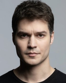 Özgü Delikanlı Özgü Delikanlı