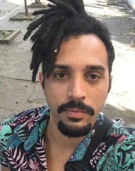 Cadu Barcelos as Self