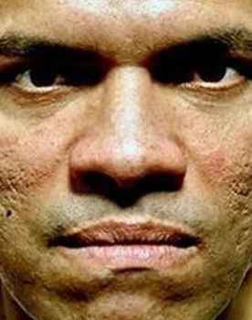 Santiago Vasquez as Mendoza