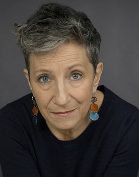 Ina-Miriam Rosenbaum as 