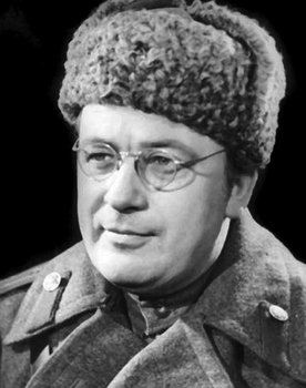 Volodymyr Honcharov as Zhurzhenko
