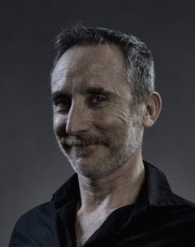 Enric Ases as Senyor Pineda