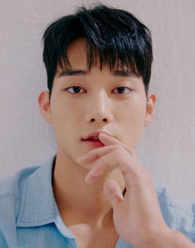 Ki Hyun-woo as Jae-young's Junior 2