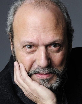 Carlos Mendes as Self