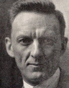 Erville Alderson as Tom Benedict