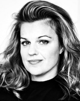 Sylvie Moreau as 