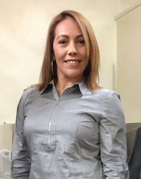 Rosa O. Gonzalez as La Jefa