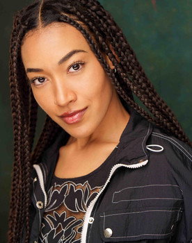 Raquelle Wallace