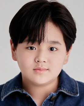 Kwon Duk-in as Lee U-sik