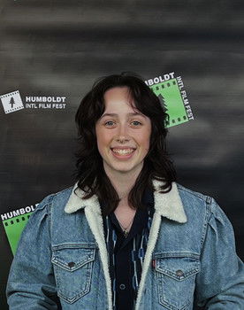 Emma Lawrence as Anna