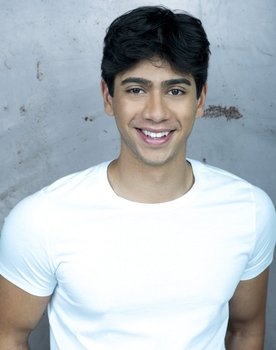 Noah de Mel as Tyler
