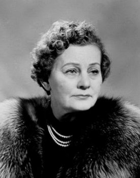 Anna Obukhovich as Katerina Karpovna