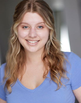 Rianna DeHart as Lucy