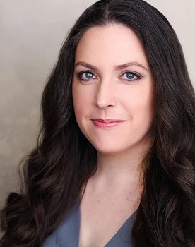 Kate Dylan as Rachel