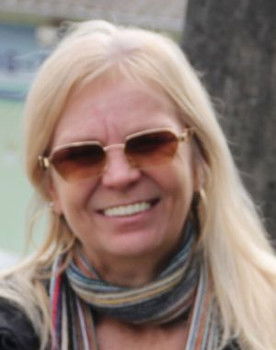 Marlete Ender as Joana