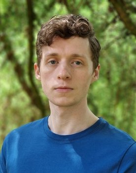 James Wiles as Harry