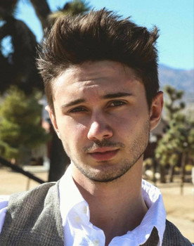 Hunter La Salle as Max