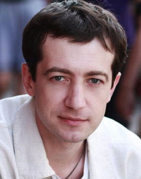 Igor Yevtushenko as Валентин